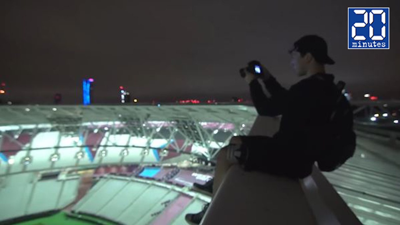 Ils s'infiltrent en tout illégalité dans un stade de foot (West Ham) - Le rewind du mardi 04 octobre 2016.