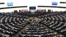Ségolène Royal présente lors du vote du parlement européen en faveur de l'Accord de Paris
