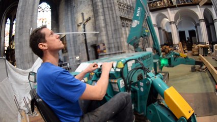 Remise en place des orgues de Sainte-Waudru