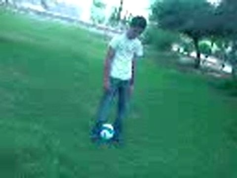 Midou Foot balle lol