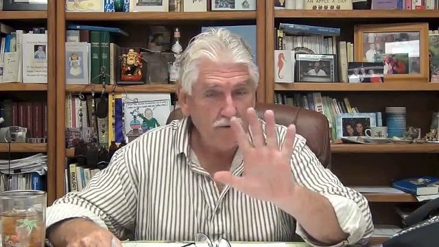 Dr. Robert Morse (The RAW Truth) - Questions & Answers 137