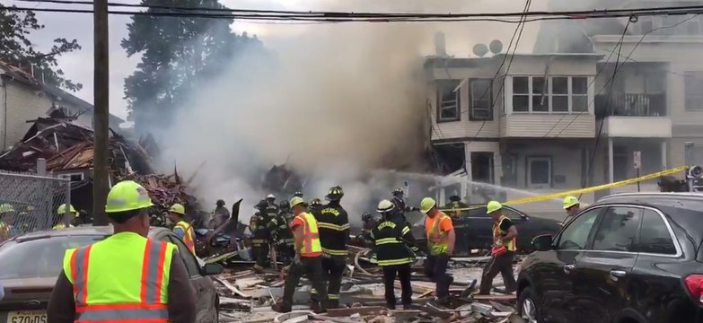 2 Homes Destroyed, 15 Damaged After Gas Leak, Explosion in Paterson