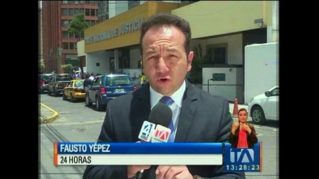 Abogados de procesados en caso de venta de pases policiales piden que se presenten pruebas