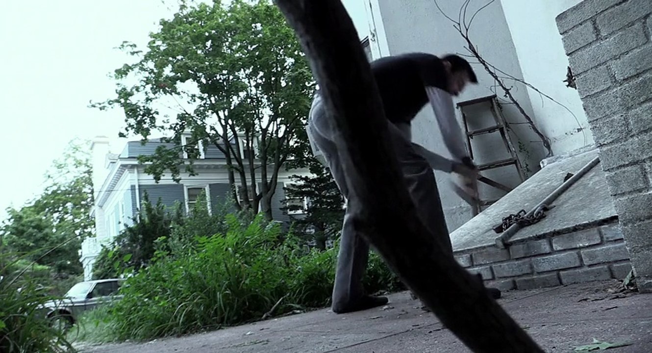 Anomalous Tráiler Lluis Homar