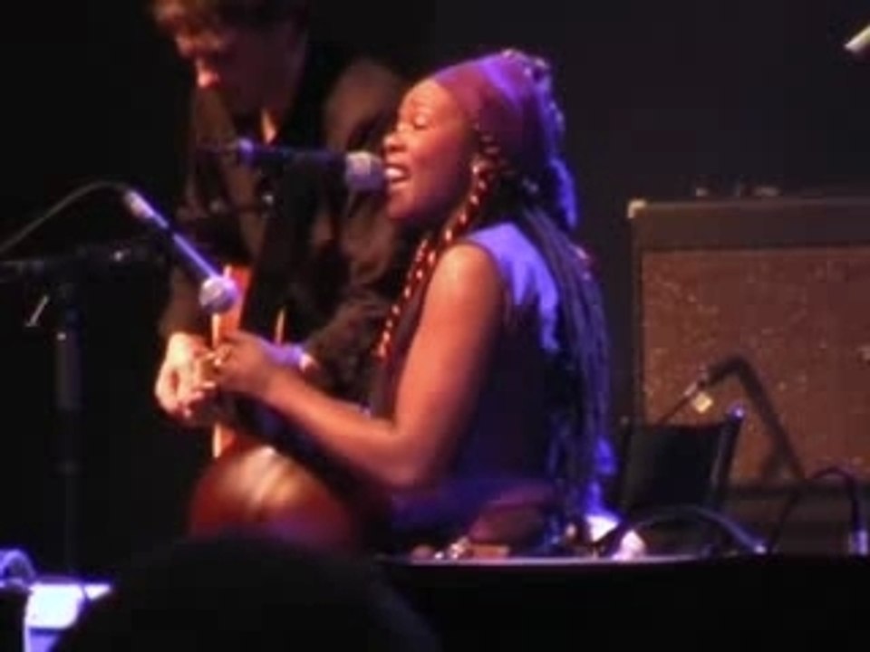 Dimanche 12 août - 22h30 - Espace Marine, "Dan Ar Braz"