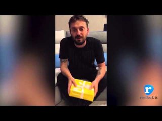 Tanti auguri Rockol: 'Ti ho preso un regalino' - Cesare Cremonini