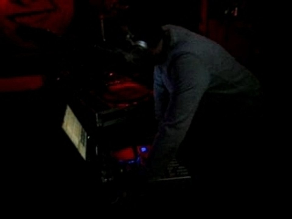 [k37!] Live @ Cafe Cherie 100807