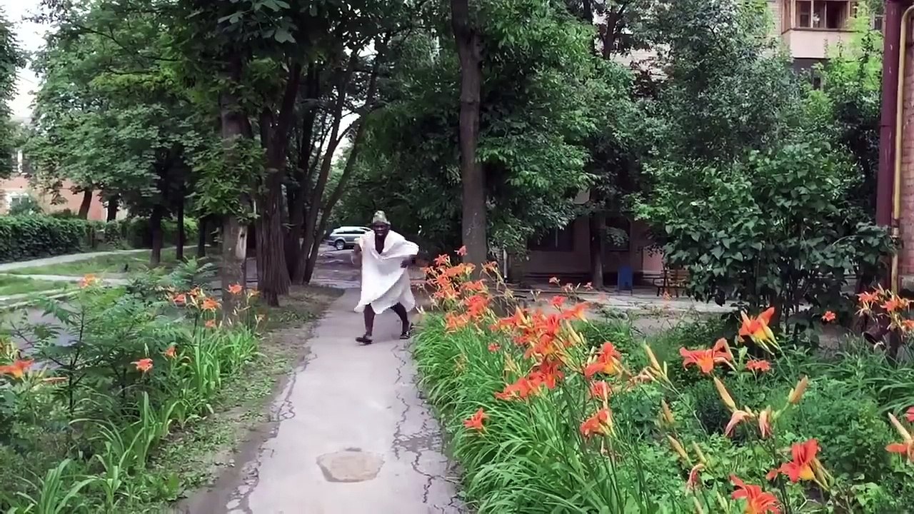 Funny video of African Father and Son (Ade vs Crazeclown).