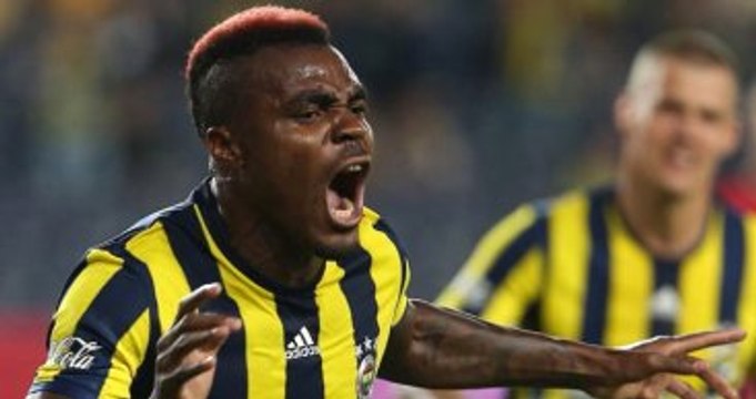 Emenike, Hakem Kalkavan'a Hakaret İçeren Sözleri Paylaştığı İçin Özür Diledi