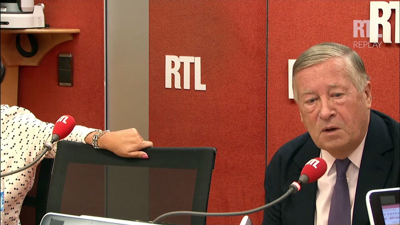 Pour Alain Duhamel, "la politique étrangère de Vladimir Poutine ressemble de plus en plus à celle de l'URSS"