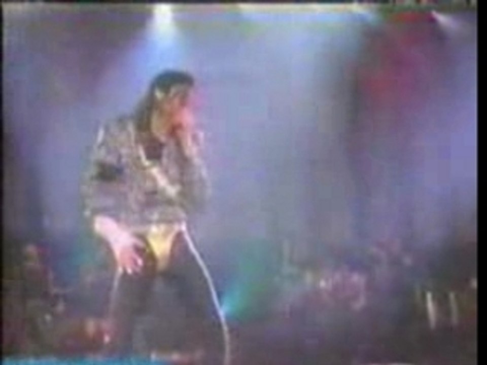 Michael Jackson - Jam (Dangerous World Tour in Paris 92)