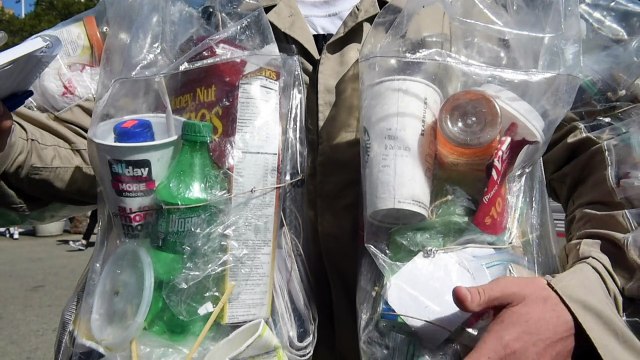 A New York, un homme-ordures pour éveiller les consciences