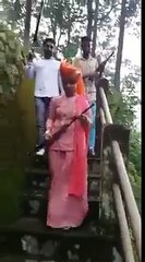 RSS DI  Sadhvi Deva Thakur with arms RSS ਦੀ ਦੇਵਾ ਠਾਕੁਰ ...ਹਥਿਅਾਰਾਂ ਨਾਲ ਲੈੱਸ.