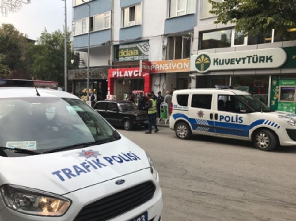 Fıkra Gibi Bir Olay! Anahtarı Üzerinde Olan Aracı Çaldı, Bir Tur Atıp Getirdi