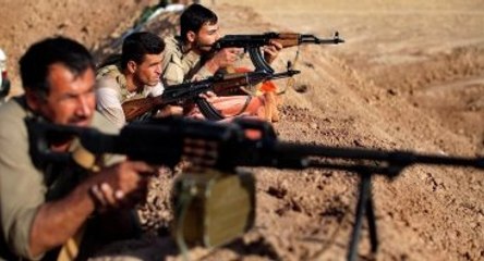 İran'da Öldürülen PJAK'lıların Üzerinden Öcalan Fotoğraflı Kimlik Çıktı