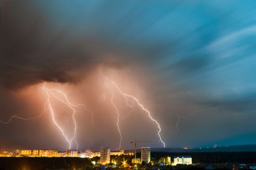 Thunderstorm lightning wind  Гроза молния ветер