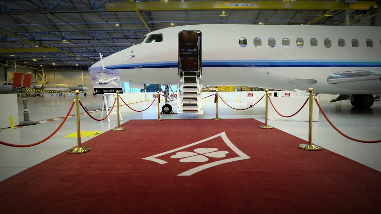 Dassault Aviation livre le premier Falcon 8X - Dassault Aviation