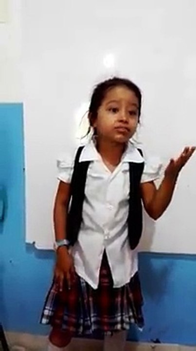 Niña exhorta a la Homosexualidad.