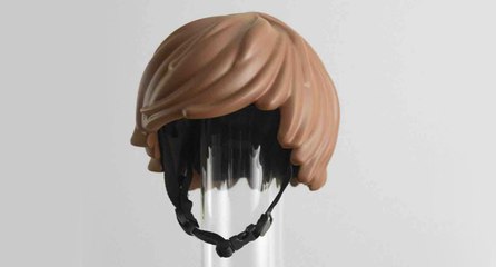 Ils inventent un casque Playmobil pour inciter les enfants à se protéger