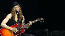 15 MADONNA Nothing Fails (Re-Invention Tour) 2004