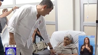Presidente Correa recorrió hospital del IESS, en Guayaquil
