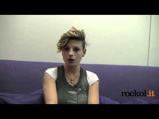 Sanremo 2012 - Emma Marrone presenta a Rockol "Non è l'inferno"