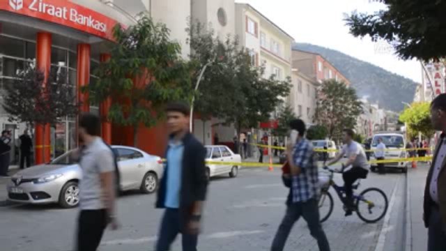 Gümüşhane'de Şüpheli Paket Fünye ile Patlatıldı