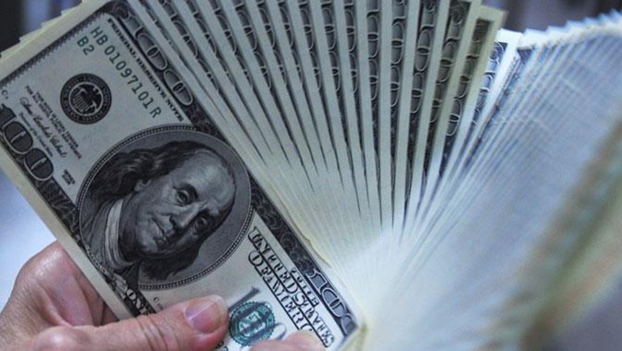 The dollar and your dividend