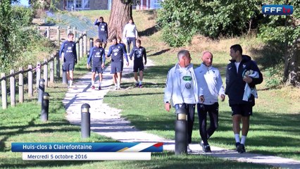 Images exclusives du huis-clos des Bleus