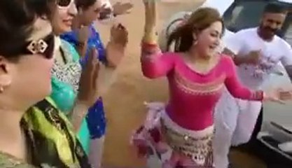 Urooj Mohmand Full Dance on Dubai Desert 2016