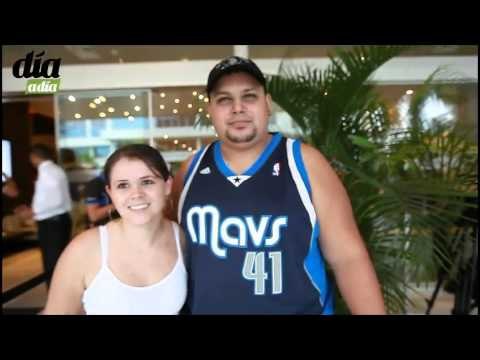 Selección y aficionados de Costa Rica llegan a Panamá