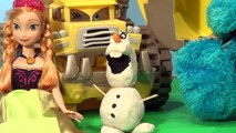 Disney Frozen Queen Elsa ( Cookie Monster) and Princess Anna with Olaf go to Pixar Cars Radiator