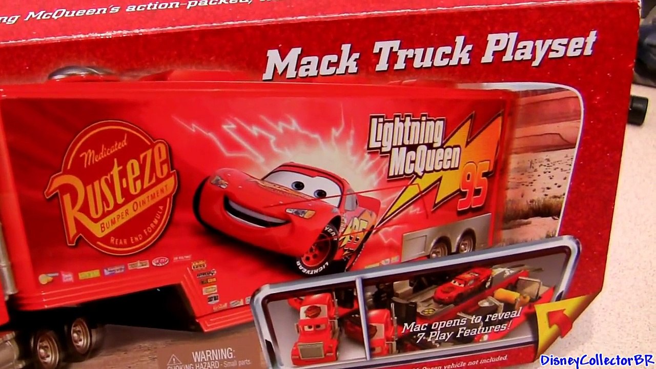Mack Truck Hauler Playset Disney Cars Rust Eze With Lightning Mcqueen