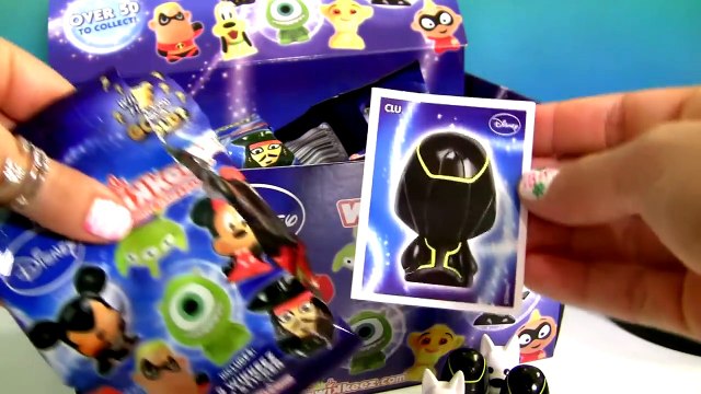 Disney Wikkeez Blind Bags SURPRISE + Mickey Mouse Wikkeez Tin Case Disney Pixar Toys Unboxing Review