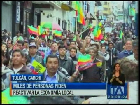 Miles de ciudadanos protestan en Tulcán