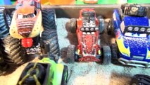 Pixar Cars Off Road Drifting with Lightning McQueen, Mater, Shifty SideWinder , Blue Grit and more