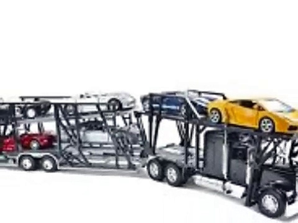 Freightliner Classic XL Car Hauler 1:32 Scale Diecast Truck Model Car Transporter Toy For Kids