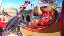 Disney Pixar World of Cars Rivals Race-Off with Lightning McQueen and Francesco Bernoulli unboxing