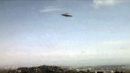 5 Incredible UFO Sightings Caught On Tape Above England