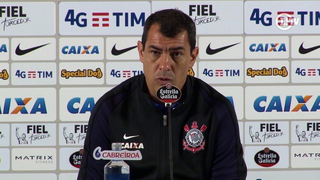 Fabio Carille lamenta resultado, mas sai satisfeito com rendimento da equipe