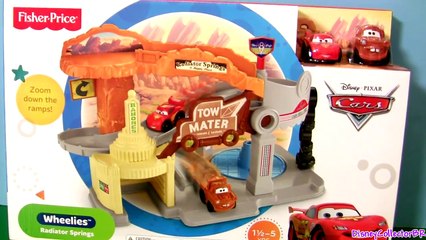Cars Wheelies Radiator Springs Playset Lightning McQueen Mater Little People Fisher Price car-toys