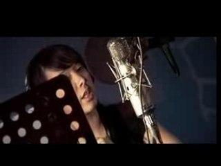 Zaho dans la france des couleurs INEDIT