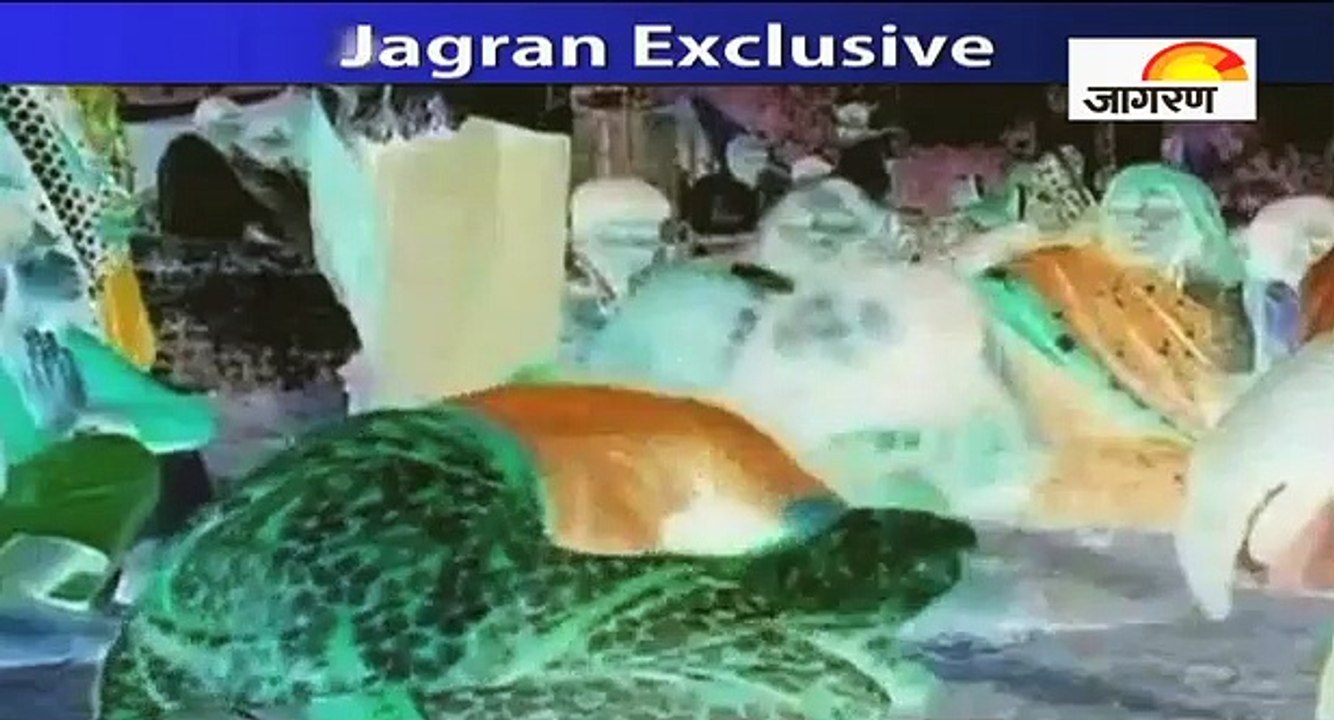 यहां लगा है भूतों का मेला, देखें कैसे होती है भूत-प्रेतों की पिटाई