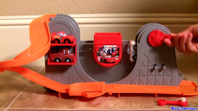 Tomica Cars 2 Color Changers Ivan Mater, Security Finn McMissile Takara Tomy by Blu toys Surprise