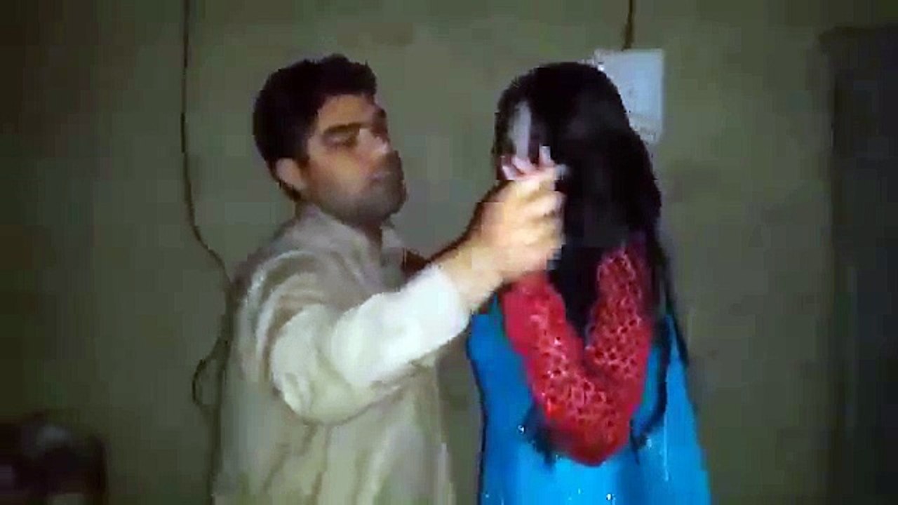 Pakistani College Girls Scandal MMs Clips car - video Dailymotion