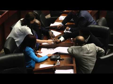 El Pulso - Diputados suplentes quieren devengar $6,000 mensuales