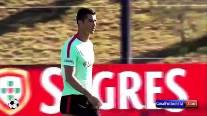 Golazo de rabona de Cristiano Ronaldo en el entrenamiento de Portugal • 2016