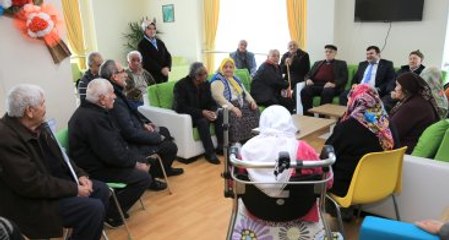 Antalya Valiliği Huzurevinde Kötü Muamele İddialarını Yalanladı