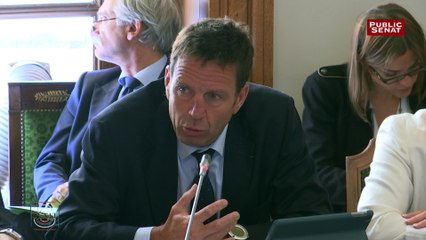 Le prélèvement à la source de l'impôt "inutile et précipité", selon le vice-président du Medef