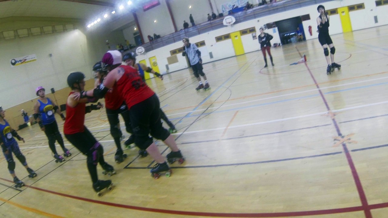 SEVEN - BLUE VS RED